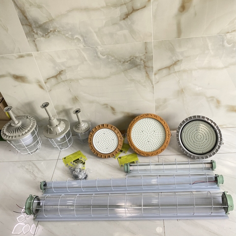 Máng đèn tuyp led chống nổ đôi 0,6mx2 18W