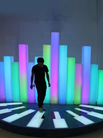 Cột Đèn Trang Trí Cảnh Quan Hộp MICA nhiều màu Chiếu Sáng Toàn Thân 30-70W Cao 2-5m