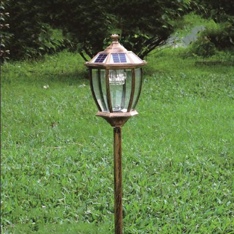 Đèn Cắm Cỏ sử dụng Năng Lượng Mặt Trời chiếu sáng Bãi Cỏ, Gốc Cây Sân Vườn