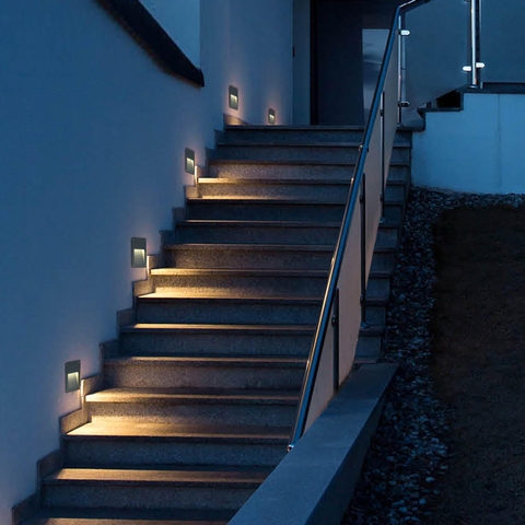 Đèn LED Âm Cầu Thang Mặt Nồi Chữ Nhật - Dẫn Đường Đi Nội Thất