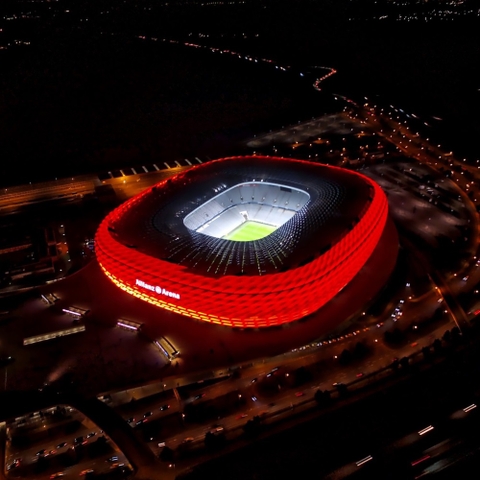 Đèn LED Chiếu Sáng Nhà Thi Đấu Arena (Vũ Đài hay Đấu Trường, Nhà hát)