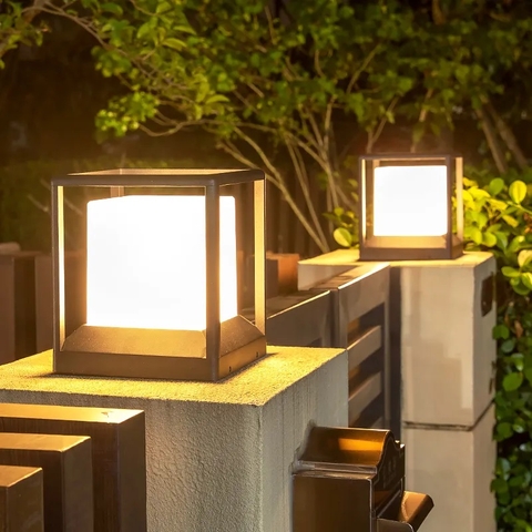 Đèn LED Trụ Cổng trang trí đầu cổng trụ cột hàng rào ngoại thất sân vườn công viên