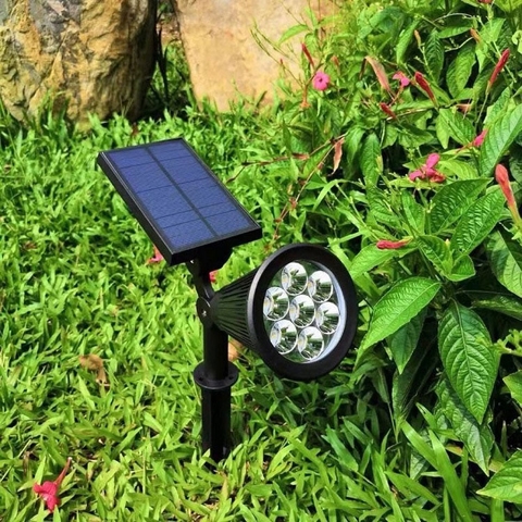 Đèn LED Cắm Đất Solar chiếu sáng Tường, Gốc Cây Cảnh Quan Sân Vườn