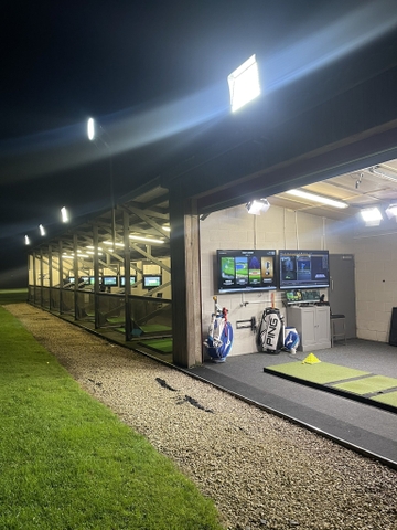 Đèn LED Pha Chiếu Sân Golf từ 100W-1000W - ZALAA OEM Theo Yêu Cầu