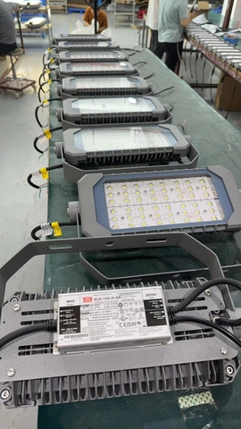 Đèn Pha LED ZGG-FDL005 ZALAA Chiếu Sáng Sân Pickleball, Tennis, Padel, Cầu Lông