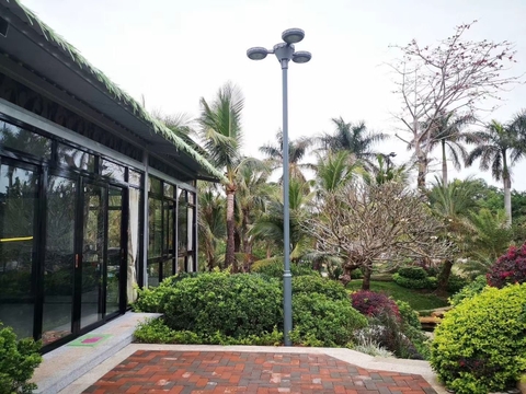 Đèn Sân Vườn Hiện Đại Năng Lượng Mặt Trời ZG-TYD2005-3 28W ZALAA Cho cột cao 3-5m