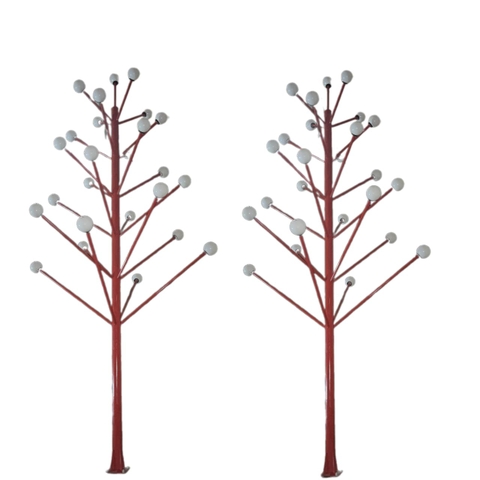 Đèn Trang Trí Cây Thông Lắp Tay Cầu D200 Cao 5m D141/76