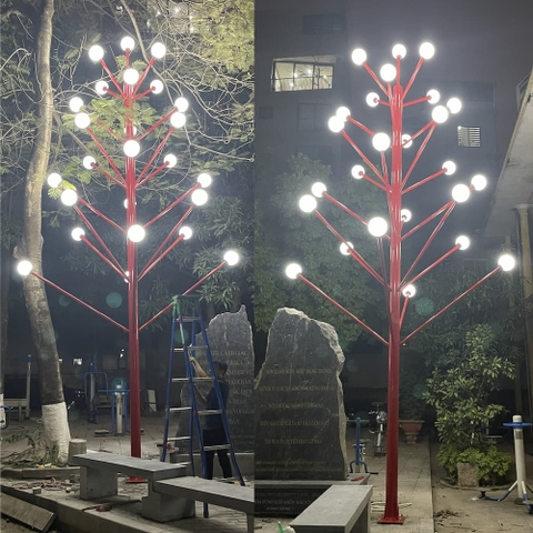Đèn Trang Trí Cây Thông Lắp Tay Cầu D200 Cao 5m D141/76