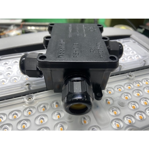 Hộp Nối Dây Điện 4 Chiều 2-2 Deenlai FSH713-4 Ngoài Trời Chống Nước IP68 Bằng Nhựa - Linh kiện đèn led Zalaa