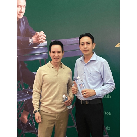 Nước tinh khiết cao cấp WOW LUXURY 250ml (Thùng 24 chai)