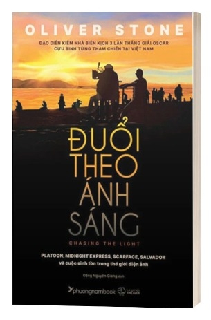 Sách Đuổi Theo Ánh Sáng - Oliver Stone