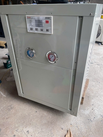 Máy Chiller có cần  trong hệ thống cooling pad