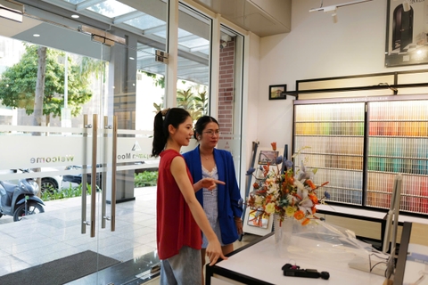 TẠI SAO HOA LỤA ĐẠI SẢNH GIÚP NÂNG TẦM HÌNH ẢNH CHO DOANH NGHIỆP TỪ CÁI NHÌN ĐẦU TIÊN