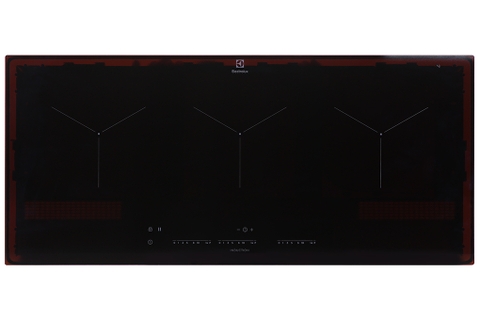 Bếp từ 3 vùng nấu lắp âm Electrolux EIT913