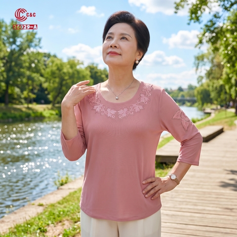 26029 - Áo Tay Lỡ Thêu Lá Viền Cổ Phối Hoa Năm Cánh Đính Đá