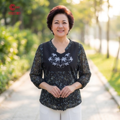 26108 - Áo Tay Lỡ Cổ V Thêu Hoa Ép Đá Thanh Nhã Tôn Dáng