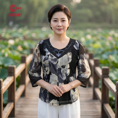 26141 - Áo Tay Lỡ In Hoa Xếp Ly Thêu Phối Đính Đá Pha Lê