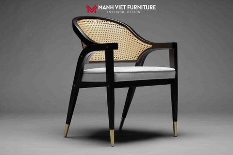 Womly Chair