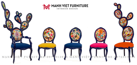 The Pricky Pair Chair