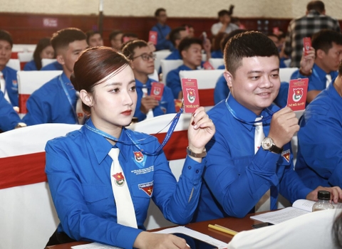 Top 4 Xưởng may áo đoàn thanh niên giá rẻ tại Đồng Nai - Ship toàn quốc