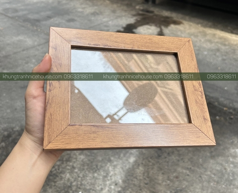 Khung gỗ viền 3cm theo kích thước yêu cầu 071G