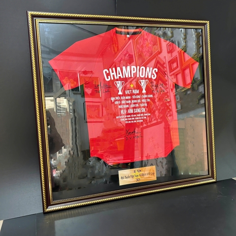 KHUNG ÁO ĐẤU CHAMPIONS 214N