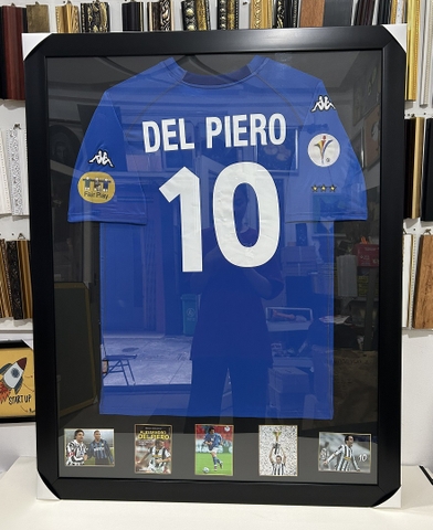 Khung Áo Del Piero 10
