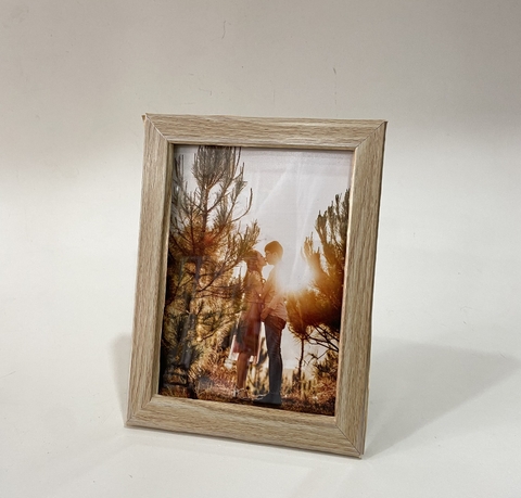 Khung Để Bàn Đẹp F1GN01