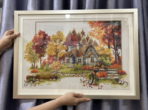 Khung Tranh Thêu Nhà F2B