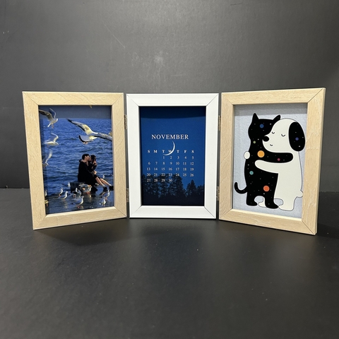 Khung ảnh ba để bàn