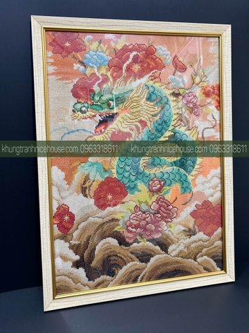 Khung tranh thêu chữ thâp SD