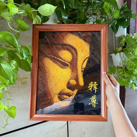 KHUNG TRANH THÊU MÀU GỖ CVG