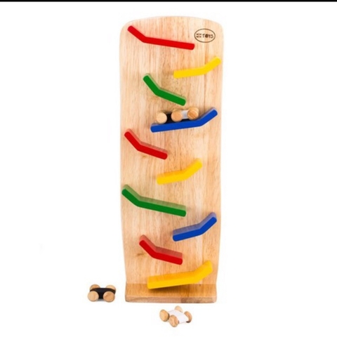 Vách xe rượt đuổi