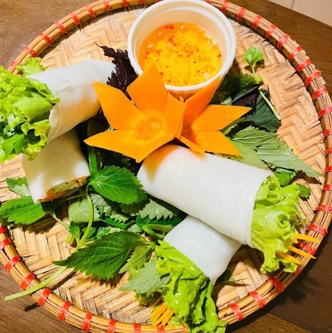 FRESH VEGETABLE SPRING ROLL ( 4PCS)