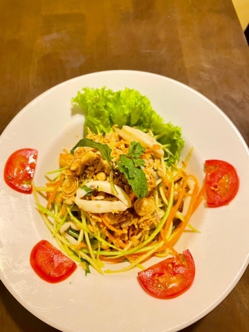 GREEN MANGO WITH SEAFOOD SALAD