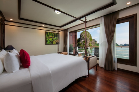 Captian Suite