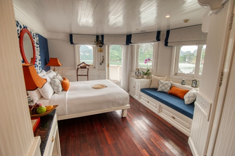 Âu Cơ Suite