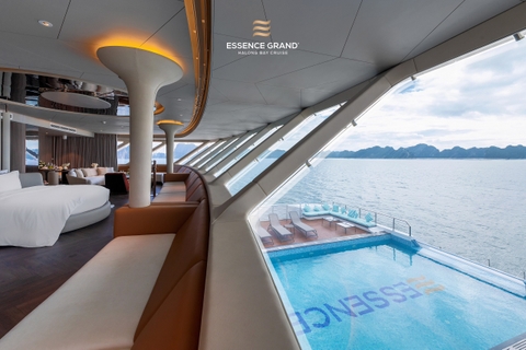 The Oceania Suite