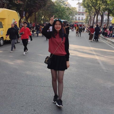 Tắm mát xong bé lăn ra ngủ một mạch.