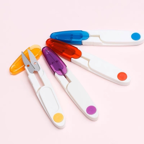 Kéo bấm có nắp đậy