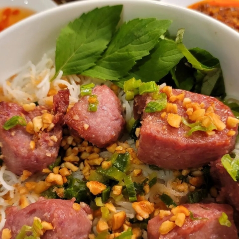 Grilled Pork Sausage