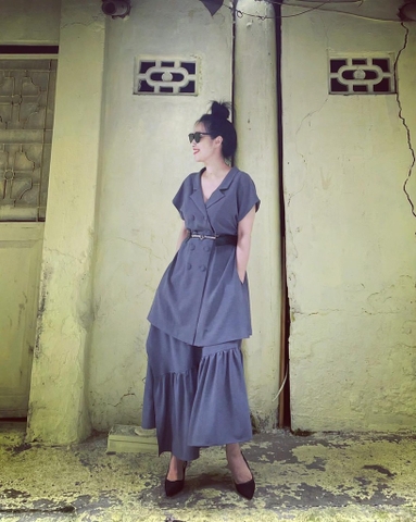 A cổ vest 2 hàng cúc