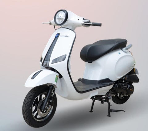 Xe ga 50cc DK Roma SX ( màu trắng)