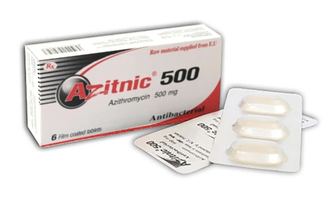 Azitnic 500 trị nhiễm khuẩn (2 vỉ x 3 viên)