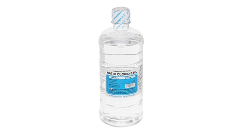 Nước muối Natri Clorid 0.9% F.T Pharma dùng rửa vết thương, súc miệng chai 500ml