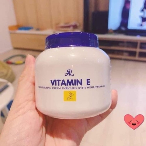 Kem Dưỡng Da Vitamin E Aron Hũ 200g