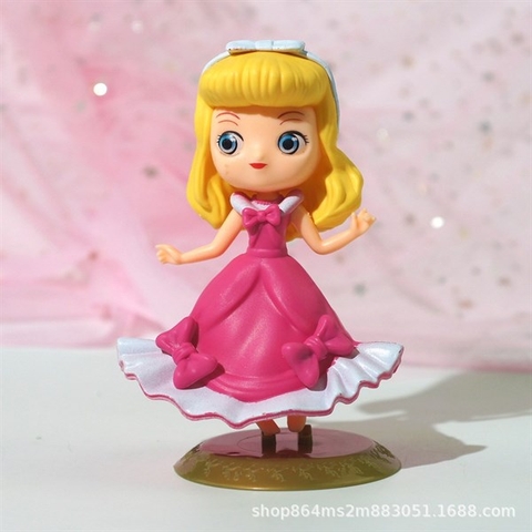 Công Chúa Váy Hồng Tóc Vàng