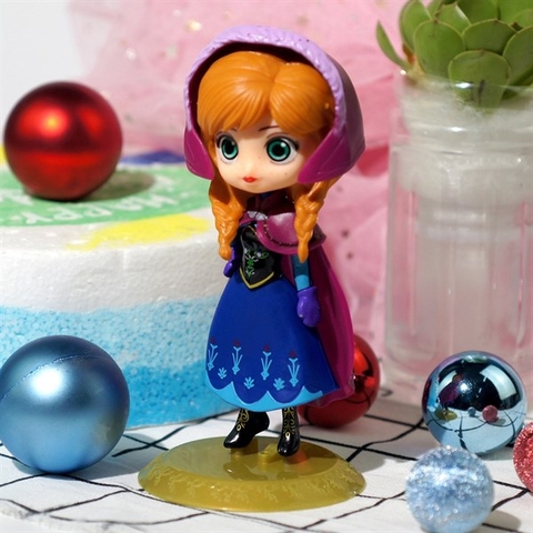 Công Chúa Anna Đội Mũ