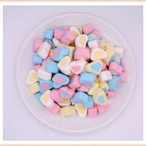 Kẹo Xốp Tim Mix Màu - bịch 500g