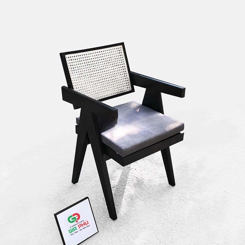 Ghế gỗ lưng mây mặt nệm Jeanneret có tay màu đen - G31E